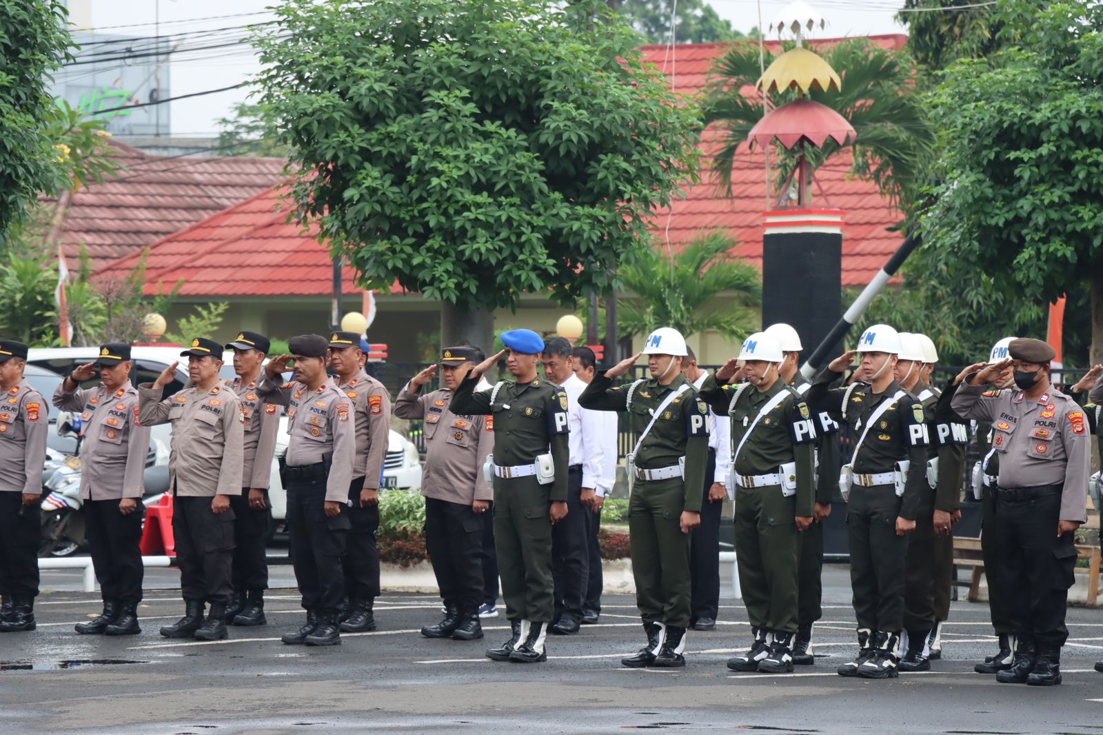 Polresta Bandar Lampung Laksanakan Apel Gelar Pasukan Ops Keselamatan Krakatau 2023