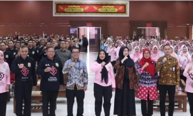 Walikota Bandar Lampung Buka Bimtek Keluarga Berintegritas oleh KPK RI